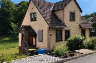 Einfamilienhaus kaufen in 36217 Ronshausen, Ronshausen - Verkauft wird ein freistehendes Einfamilienhaus