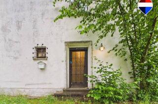 Haus kaufen in 66424 Homburg, Homburg - Großzügiges Grundstück trifft flexible Wohnmöglichkeiten