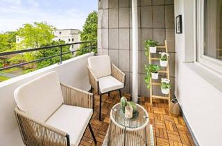 Wohnung kaufen in 47269 Duisburg, Duisburg - FRISCH MODERNISIERT - BARRIEREARME 3,5-ZI.-WOHNUNG MIT LOGGIA IM DUISBURGER SÜDEN; provisionsfrei