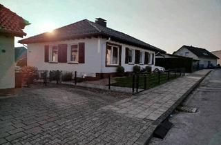 Haus kaufen in 32825 Blomberg, Blomberg - Bungalow in zentraler Lage