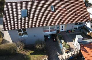 Einfamilienhaus kaufen in 97688 Bad Kissingen, Bad Kissingen - Einfamilienhaus mit Einliegerwohnung mit Holzlege und Halle