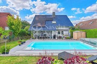 Einfamilienhaus kaufen in 66564 Ottweiler, Ottweiler - Freistehendes Einfamilienhaus mit Pool, Sauna und PV-Anlage - Viel Platz & Komfort in ruhiger Lage