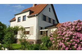 Haus kaufen in 30974 Wennigsen, Wennigsen (Deister) - Von Privat: Gepflegtes Ein- bis Zweifamilienhaus mit Garten