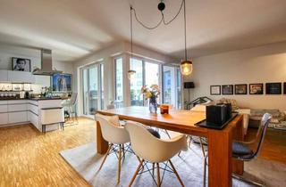 Wohnung kaufen in 22303 Winterhude, DREAMHOUSE Immobilien: Perfekt - großer Balkon, Aufzug, Tiefgarage