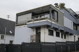 Wohnung kaufen in 71686 Remseck, Insolvenzverkauf - Moderne möblierte 2,5 Zimmer Wohnung mit großem Balkon