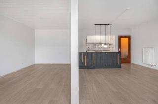 Wohnung kaufen in 28219 Walle, Bremen - Walle: Charmante 1,5-Zimmer-Wohnung mit genialer Raumaufteilung und Balkon