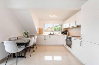 Wohnung kaufen in 74199 Untergruppenbach, Attraktive Kapitalanlage: Vermietetes DG‑Apartment mit Luft/Wasser‑Wärmepumpe und Terrasse