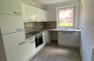 Wohnung kaufen in 22415 Langenhorn, Großzügige 3-Zimmer Hochparterre-Wohnung mit Terrasse in HH-Langenhorn