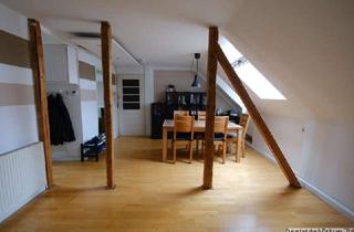 Wohnung kaufen in 70374 Bad Cannstatt, Charmante Altbauwohnung mit besonderem Wohngefühl