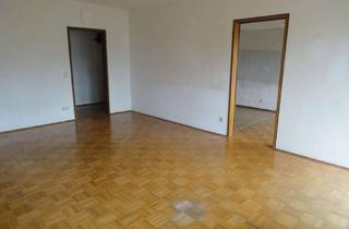 Wohnung kaufen in Rathausstraße 45, 68519 Viernheim, Renovierungsbedürftige 2,5-Zimmer-Wohnung in Viernheim