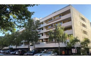 Wohnung kaufen in 14197 Wilmersdorf, Über den Dächern von Berlin! Lichtdurchflutete Wohnung mit Terrasse & Aufzug für Singles