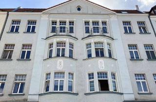 Wohnung kaufen in 39114 Cracau, Dachgeschosswohnung mit Terrasse und Domblick - Wohnen über den Dächern von Magdeburg