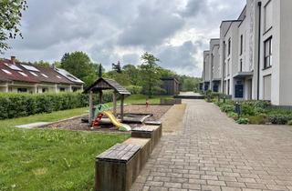 Wohnung kaufen in Degerfelder Weg, 79539 Lörrach, 3-Zimmer Neubauwohnung in begehrter Lage Lörrach mit modernen Designmöbeln - provisionsfrei!