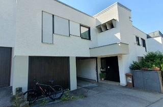 Wohnung kaufen in 94315 Straubing, SR: Freie 3-Zimmer WHG mit Einzelgarage