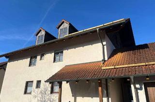 Wohnung kaufen in 84367 Tann, Helle und großzügige 4-Zimmer Wohnung mit Balkon und Garten im 1. OG in Tann
