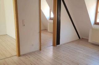 Wohnung mieten in Mömpelgardgasse 20, 72348 Rosenfeld, Helle 4,5-Zimmer-Maisonette im Herzen von Rosenfeld – 2 Bäder, Garage & EBK
