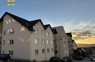 Wohnung mieten in Lindenring 33, 08315 Bernsbach, Familienfreundliche 3-Raum-Wohnung mit Terrasse und Stellplatz gesucht?