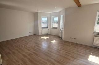 Wohnung mieten in Auf Der Höhe 2a, 51789 Lindlar, Helle 2,5 Zimmer Maisonettewohnung