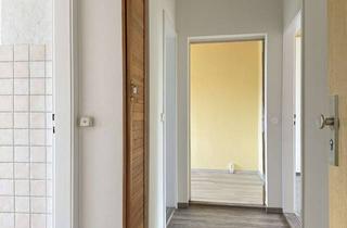Wohnung mieten in Zum Dornbusch 51, 39638 Lindstedt, DUSCHBAD + 1. Obergeschoss !