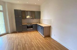 Wohnung mieten in Steinbrinkstraße 105, 46145 Sterkrade-Mitte, Helle 4 Zimmer Altbauwohnung in Sterkrade