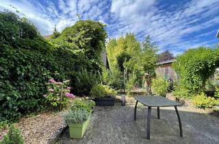 Wohnung mieten in 69124 Kirchheim, ❤️-lich Willkommen! Charmanter Altbau mit perfekter Raumaufteilung und Grünfläche