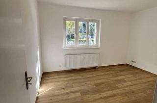 Wohnung mieten in 16225 Eberswalde, FRISCH SNIERT MIT BALKON: Attraktive 2-Zimmer-Erdgeschosswohnung per sofort frei