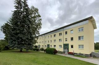 Wohnung mieten in Melkerser Straße 25, 98617 Meiningen, 3-Raum-Wohnung mit Balkon in Walldorf zu vermieten