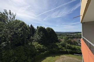 Wohnung mieten in 88299 Leutkirch, Helle 2-Zimmer-Wohnung mit neuwertiger Einbauküche, Balkon und traumhafter Aussicht