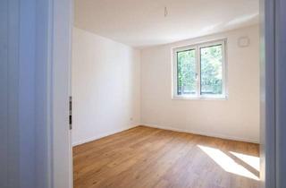 Sozialwohnungen mieten in Konrad-Wolf-Straße 44B, 13055 Alt-Hohenschönhausen, WBS 220: 2 Zimmer Wohnung mit Balkon zum Wohlfühlen