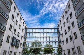 Sozialwohnungen mieten in Konrad-Wolf-Straße 44, 13055 Alt-Hohenschönhausen, WBS 220: Familienfreundliche 4-Zimmer-Wohnung mit Terrasse