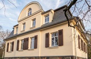 Wohnung mieten in Parkstraße 13, 07957 Langenwetzendorf, Idyllisches Wohnen am Parkteich: Charmante 2-Zimmer-Wohnung in historischer Villa