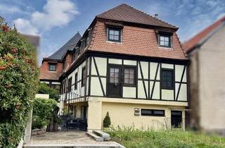 Wohnung mieten in Hauptstraße 123, 67433 Neustadt, Schöne 4,5 ZKB Wohnung über drei Ebenen mit Dachterrasse und Einbauküche