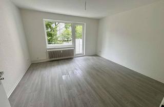 Wohnung mieten in Bodenbacher Ring 105, 38229 Gebhardshagen, Renovierte 3-Zimmer-Wohnung mit Balkon und schönem Grünblick im 1. Obergeschoss