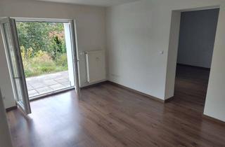 Wohnung mieten in Schöne Aussicht 22, 61389 Schmitten, Helle Souterrain Wohnung mit Terassenzugang und Tageslichtbad
