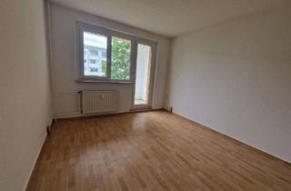 Wohnung mieten in Keplerstraße, 17036 Neubrandenburg, **Draußen grün, Drinnen gemütlich!!!**