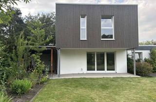 Wohnung mieten in 33378 Rheda-Wiedenbrück, stilvolles Zuhause mit offener Architektur und Gartenanteil