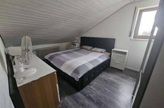 Wohnung mieten in Karlsbader Straße 28, 85570 Markt Schwaben, Dachgeschosswohnung mit 2,5 Zimmern in Markt Schwaben