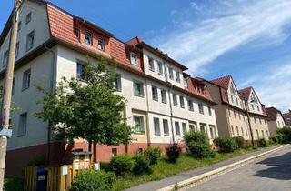 Wohnung mieten in Hans-Sachs-Straße 07, 08066 Zwickau, Trillerberg Blick zur Gartenanlage 2-Raum-Wohnung & Balkon