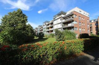 Wohnung mieten in Am Krusenick 04, 12555 Köpenick, Komfortable 2-Zimmer-Wohnung mit EBK und einem Balkon in Köpenick!