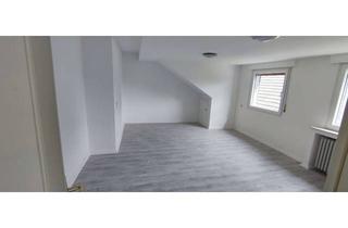 Wohnung mieten in Behringstraße 32, 42653 Gräfrath, Lebendig wohnen: 2,5-Zimmer-Wohnung in Solingen-Gräfrath