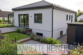 Haus kaufen in 73565 Spraitbach, Verwirklichen Sie Ihre Wohnträume - Bungalow mit Renovierungsbedarf auf großem Grundstück