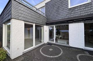Reihenhaus kaufen in 42781 Haan, Stilvoll wohnen mit Aussicht – Reihenhaus mit Sauna und Garage