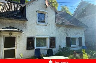 Haus kaufen in 57548 Kirchen, Sanierungsobjekt für Profis
