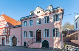 Villa kaufen in 53545 Linz, Engel & Völkers: Historisches Stadthaus in bester Altstadtlage – Wohnen, Arbeiten und Investieren mi