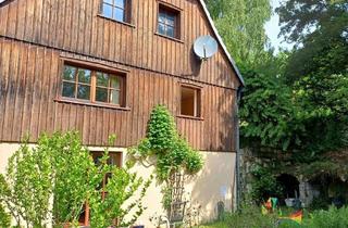 Mehrfamilienhaus kaufen in 01848 Hohnstein, Historisches Mehrfamilienhaus mit Bauernhof-Charme in der Sächsischen Schweiz