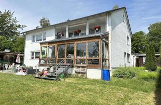Haus kaufen in 94447 Plattling, 2 Häuser m. 340 m2 Wfl. u. ca. 1.000 m2 Grundstück in zentraler u. ruhiger Lage - derzeit vermietet!