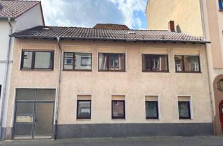 Einfamilienhaus kaufen in 69120 Neuenheim, Ihre Chance in Heidelberg: Einfamilienhaus mit Potenzial zur Neugestaltung in bester Wohnlage