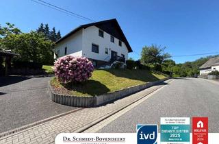 Haus kaufen in 57629 Limbach, Ein-/ Zweifamilienhaus mit großzügigem Grundstück und tollem Blick in Limbach.