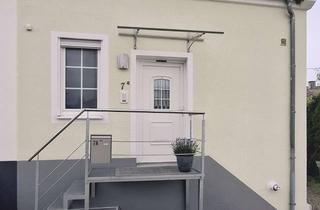 Doppelhaushälfte kaufen in 89346 Bibertal, Charmante Doppelhaushälfte in ruhiger Lage kurzfristig bezugsfrei