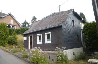 Einfamilienhaus kaufen in 57548 Kirchen, Freistehendes Einfamilienhaus mit 2 Anbauten und Garten in Kirchen zu verkaufen!